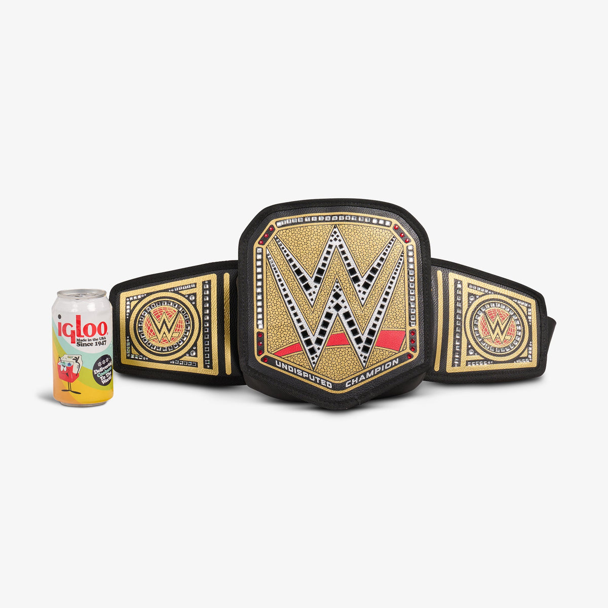 undisputed-wwe-championship-fanny-pack-y2 00027856-P.jpg