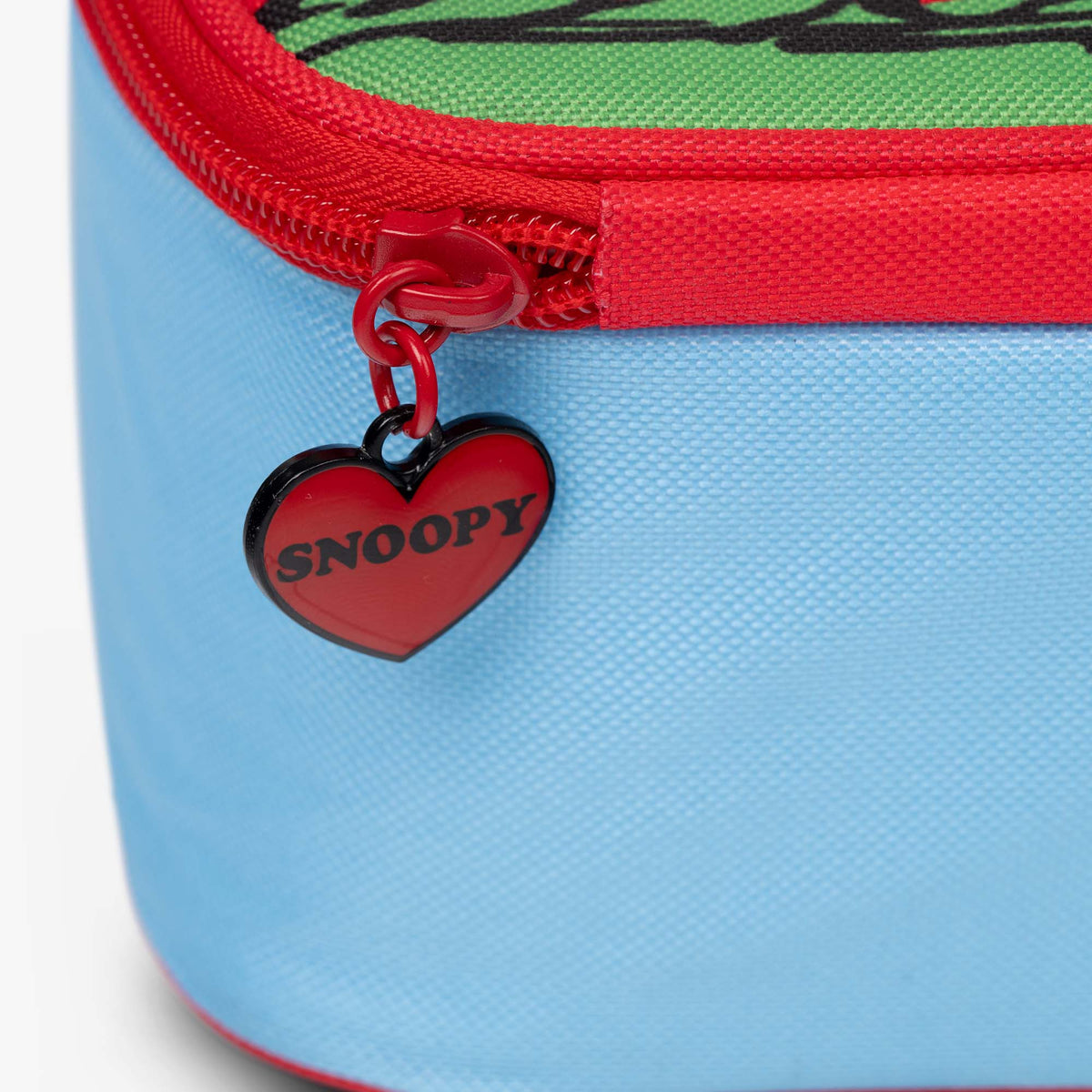snoopy-s-doghouse-horizontal-lunch-cooler-bag-m2 00028034-Z.jpg