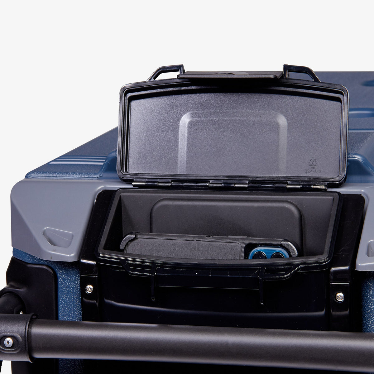trailmate-journey-70-qt-cooler-m0 00034127_7.jpg