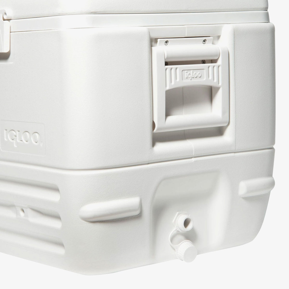 quick-and-cool-150-qt-cooler-v4 00044363-quick-and-cool-150-qt-cooler-side_d261c6aa-cd7b-40f6-b463-5023d91df276.jpg